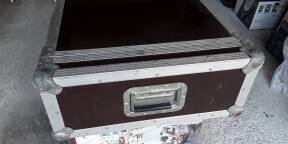 Vends Flight-Case 4U