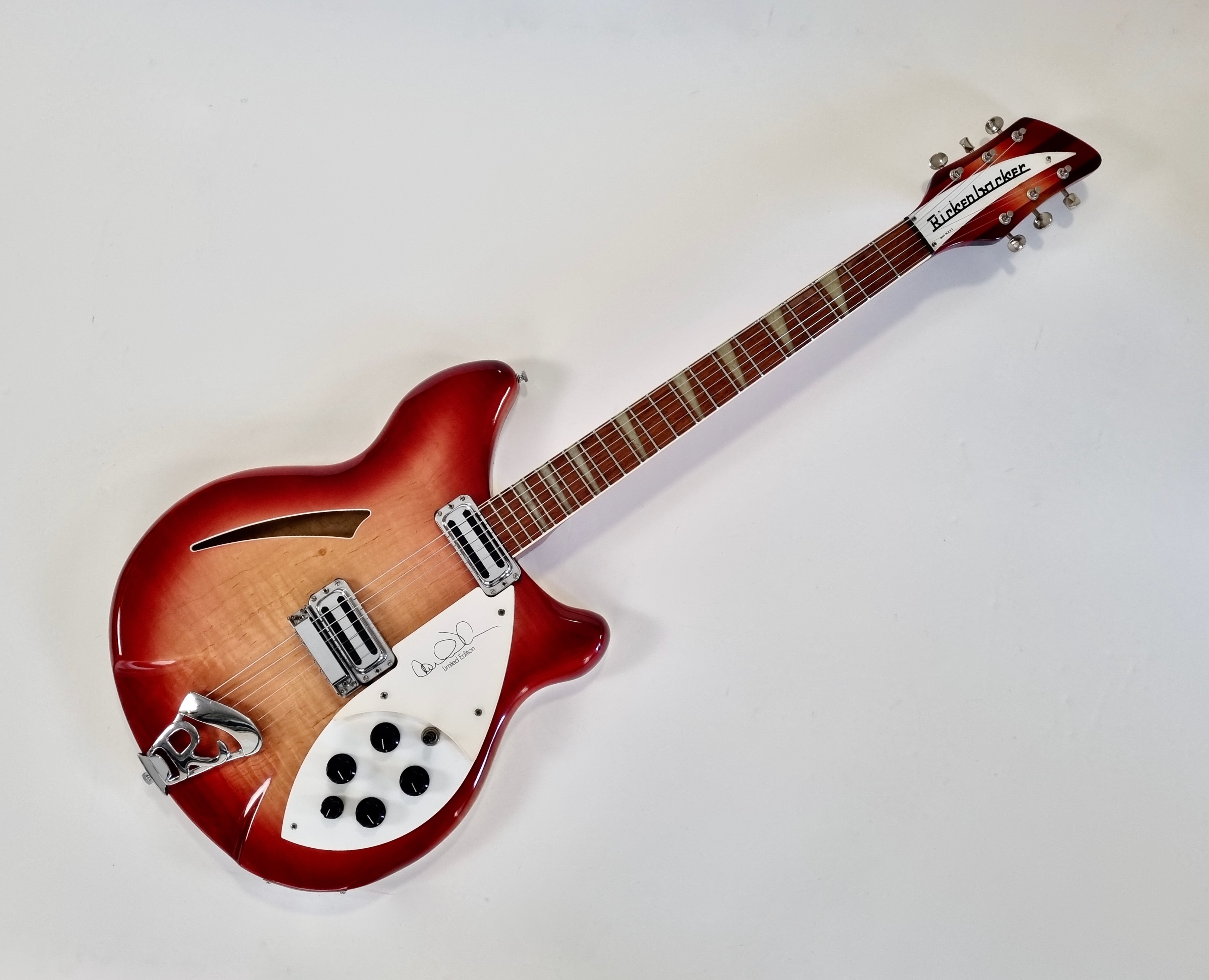 Rickenbacker 360CW Carl Wilson Signature 2000 FireGlo