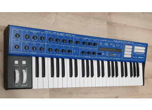Behringer Wave (30005)