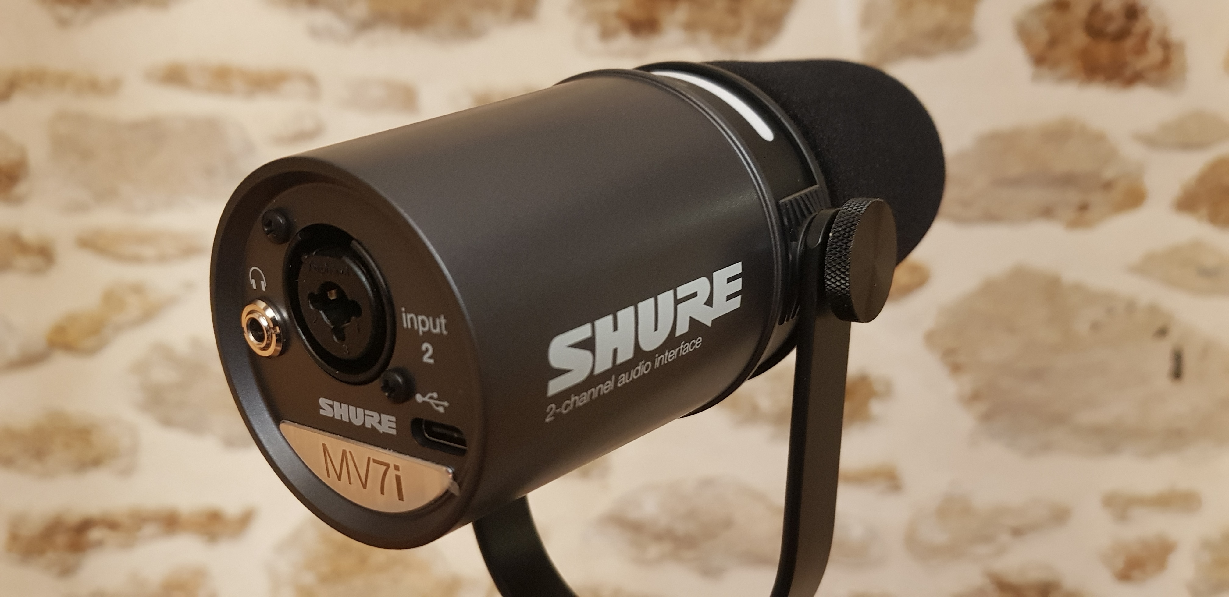 Shure Mv7i Back Left