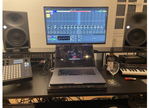 Neumann KH 150 (10243)