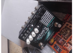 Electro-Harmonix Oceans 12 (87796)