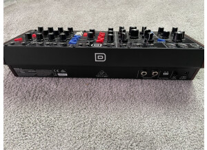 Behringer Model D (91444)