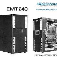 Vends processeur de Réverbération EMT 240 à feuille d'or