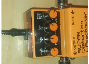 Boss DF-2 SUPER Feedbacker & Distortion (6950)