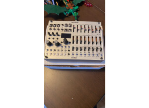 Intellijel Designs Metropolix (10682)