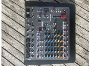 DBAD930F-1B68-4ADE-AEA8-DDACD9973004