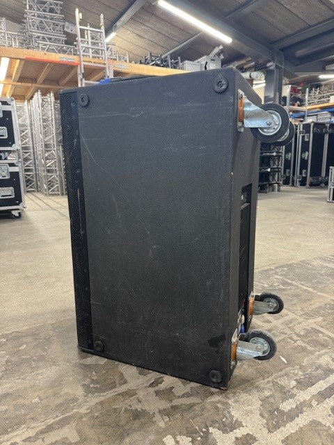 Electro Voice Sub Actif Plasma P2