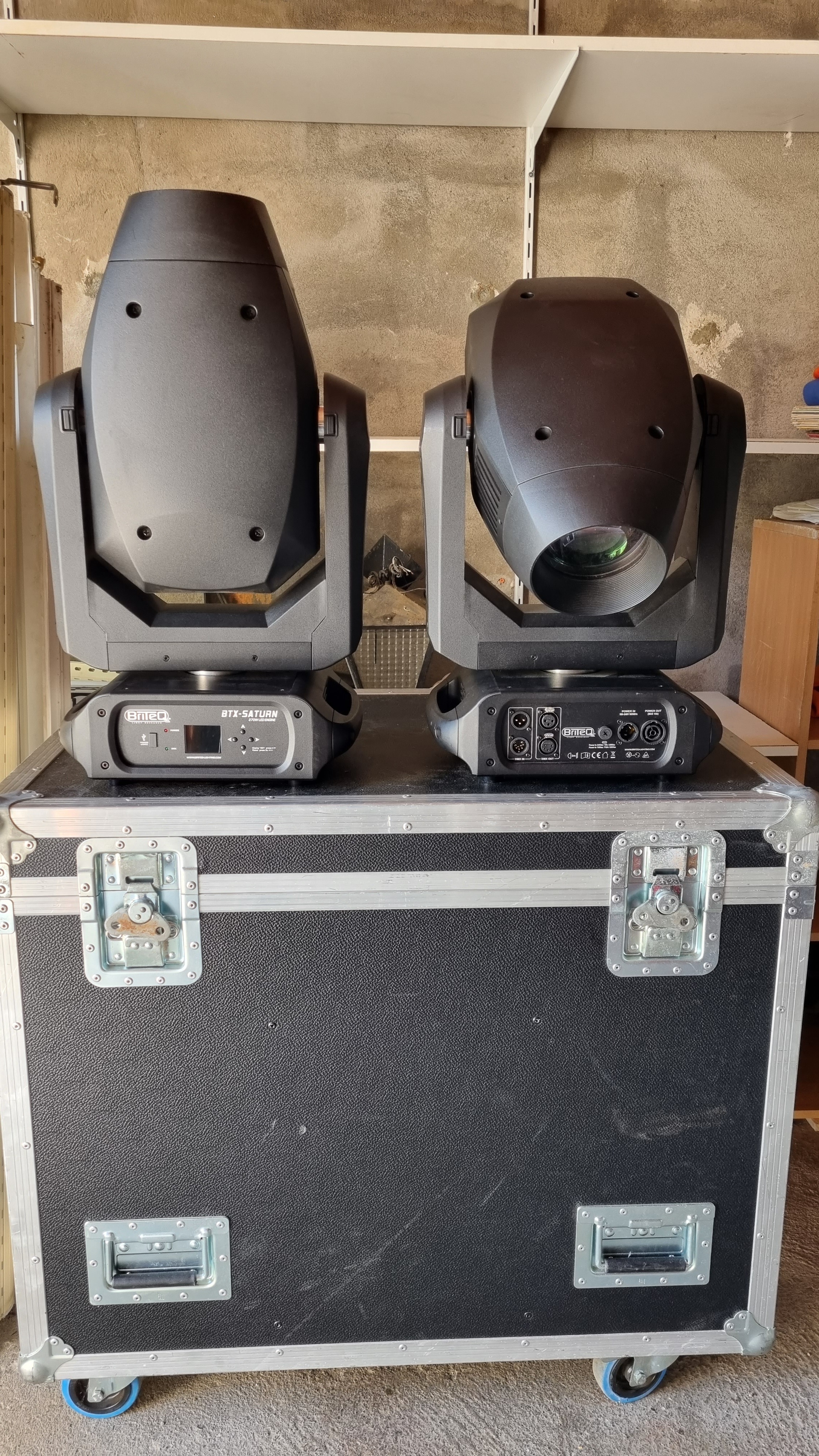 Vends Spots Briteq BTX Saturn 