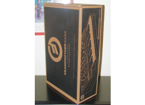 Moog Music Grandmother (50543)