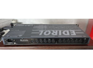 Edirol UM-880 (90837)
