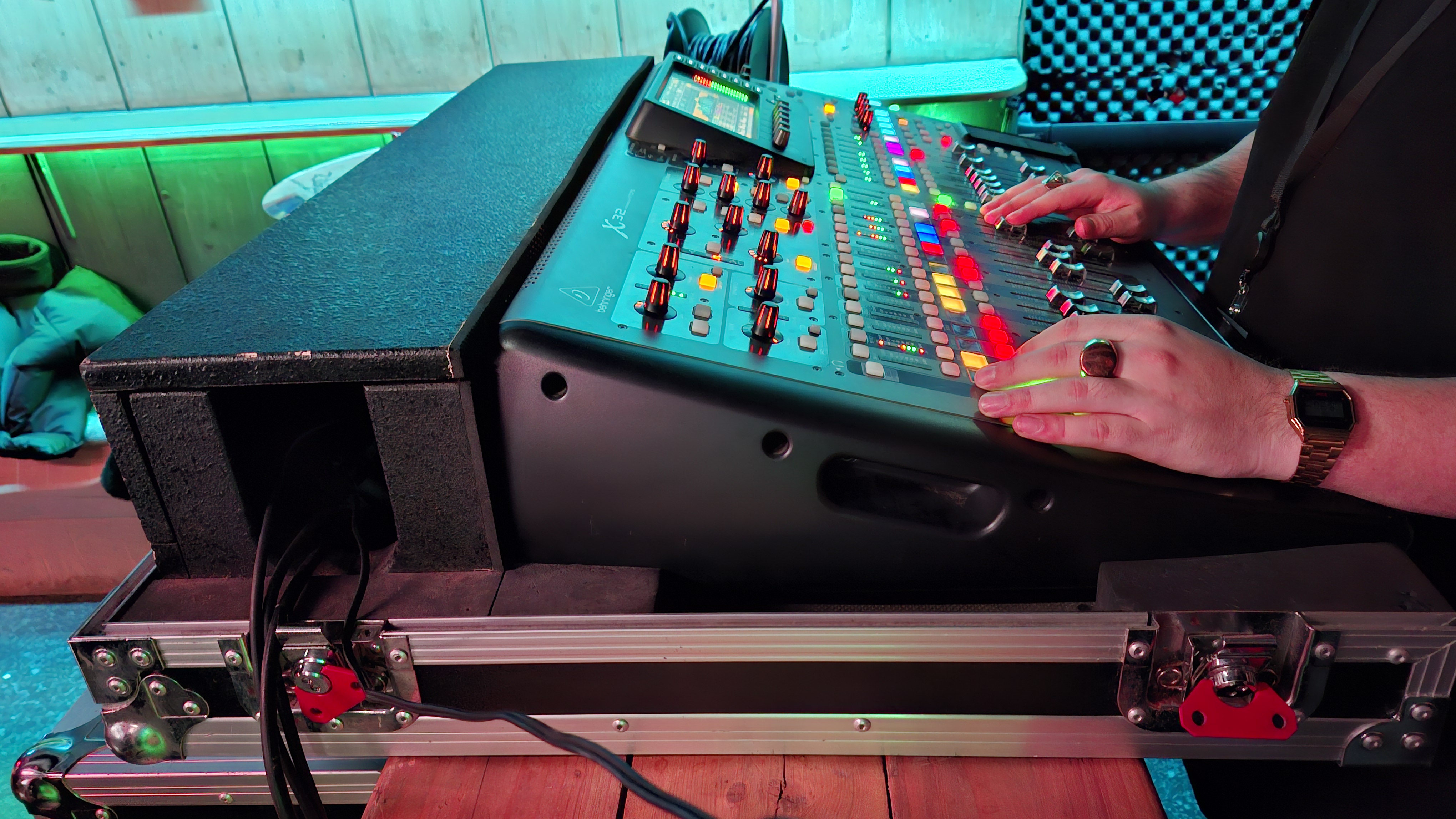 Vends X32 + flightcase