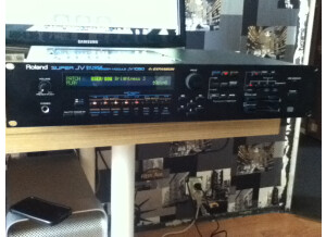 Roland JV-1080 (35547)