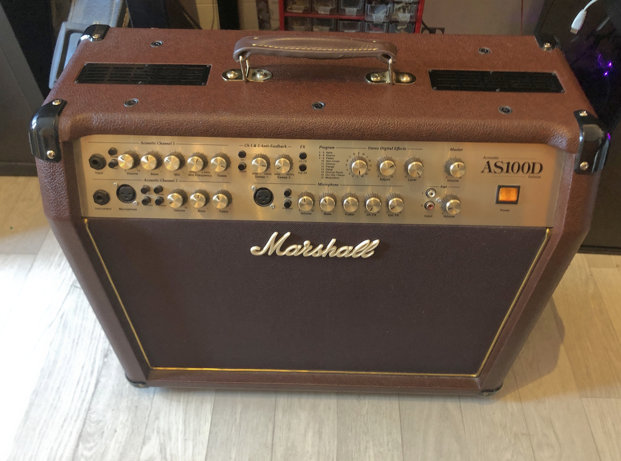 Vends ampli guitare electro acoustique Marshall AS100D