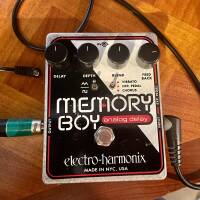 Vends pédale delay Electro-Harmonix Memory Boy