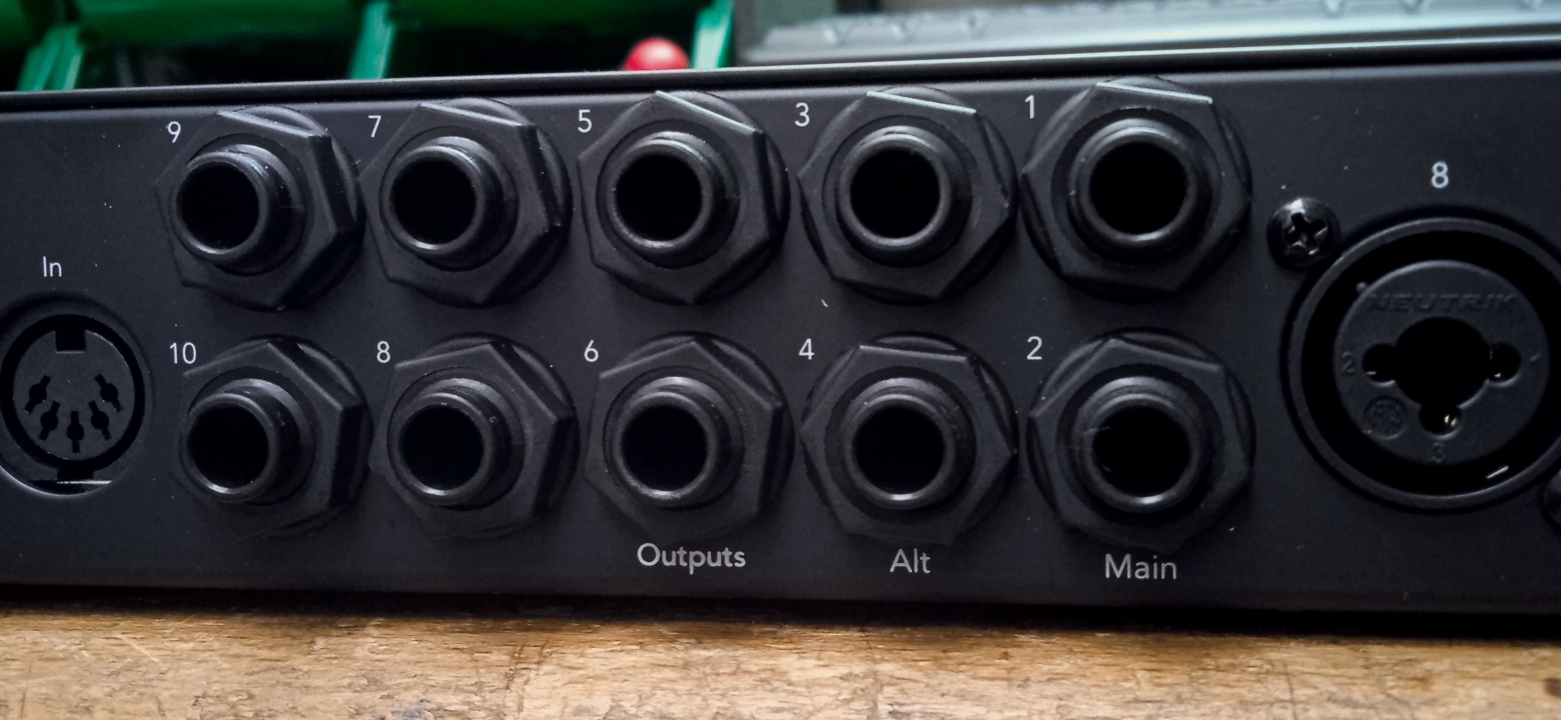 Scarlett18i20 sortiesligne