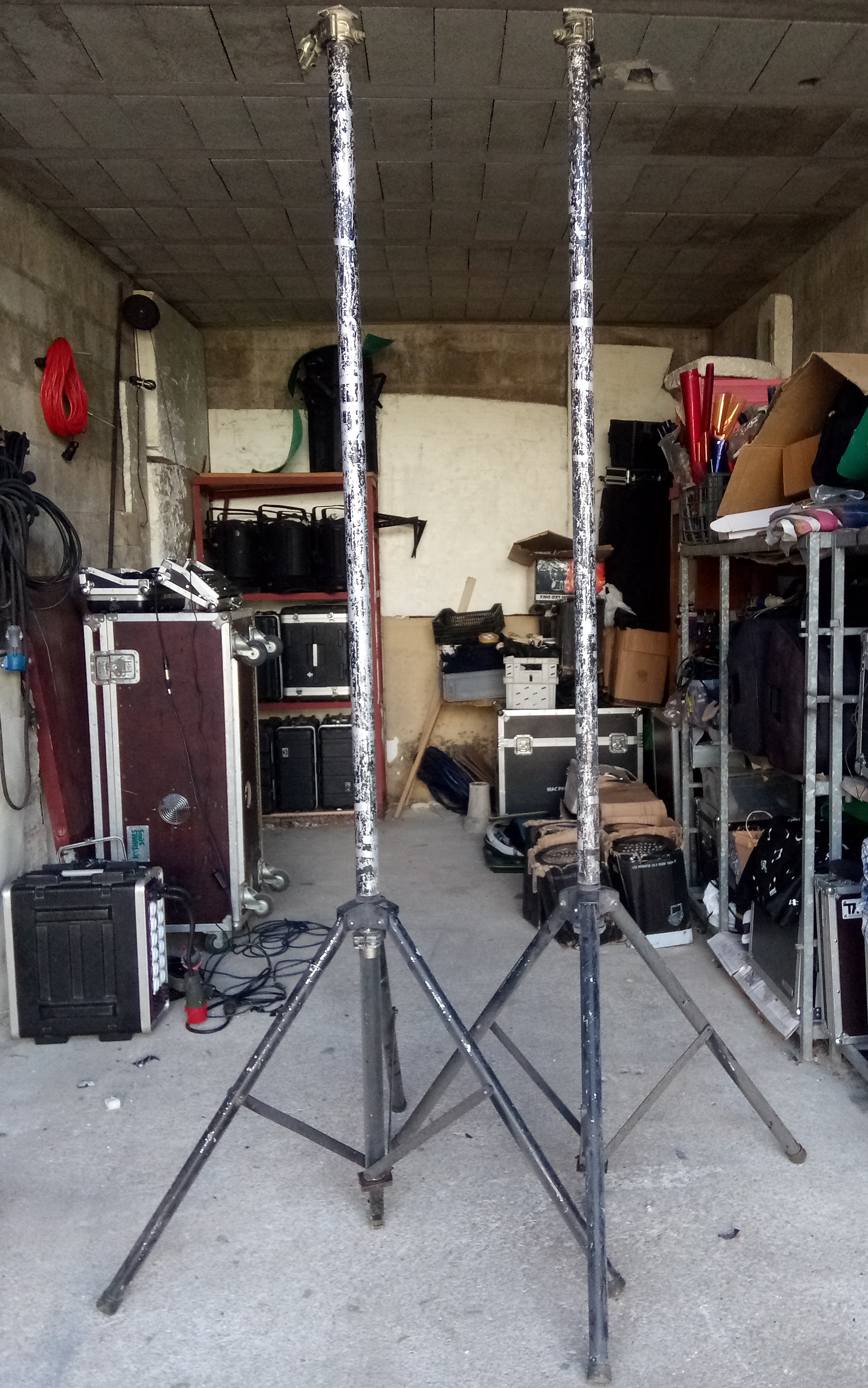 Vends pieds projecteurs