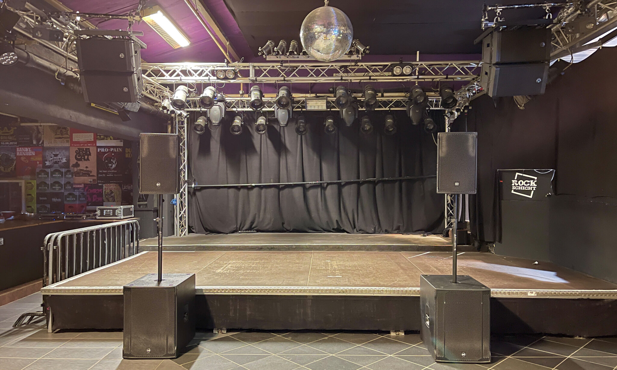 f9ace44e-406b-4ea7-a36e-9a35e4718232