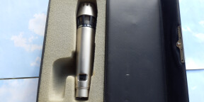 Micro vintage AKG D1200E complet, "Made in Austria"