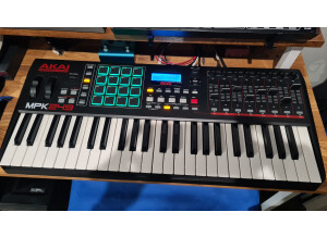 Akai Professional MPK249 (45549)