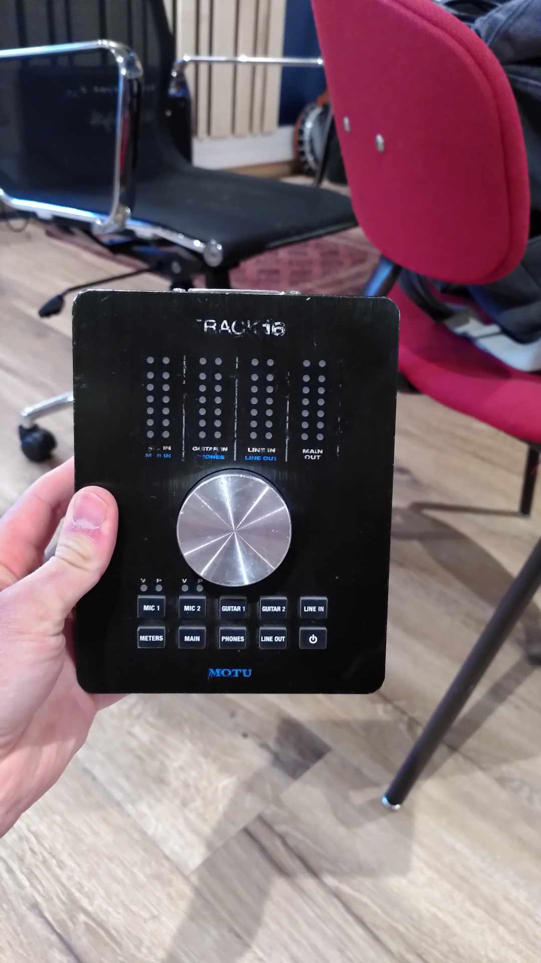 MOTU Track16 (76836)