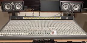 Console analogique Crest Audio X12 32 voies