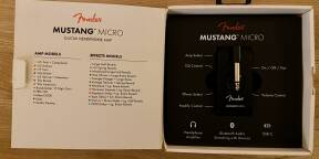 Vends Fender Mustang Micro