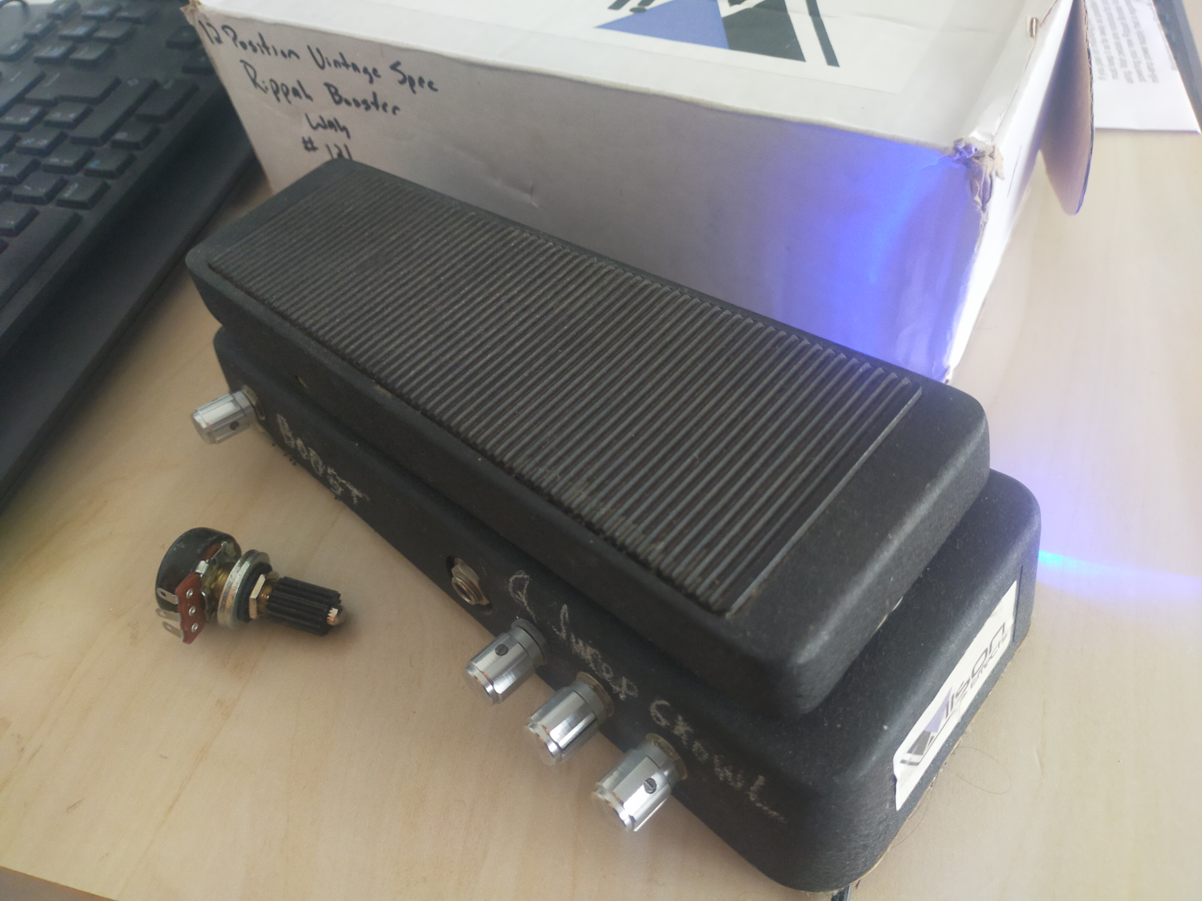 Pedale WILSON RIPPAE 12 Booster Q- Wha filter Specs 12 Vintage bon état