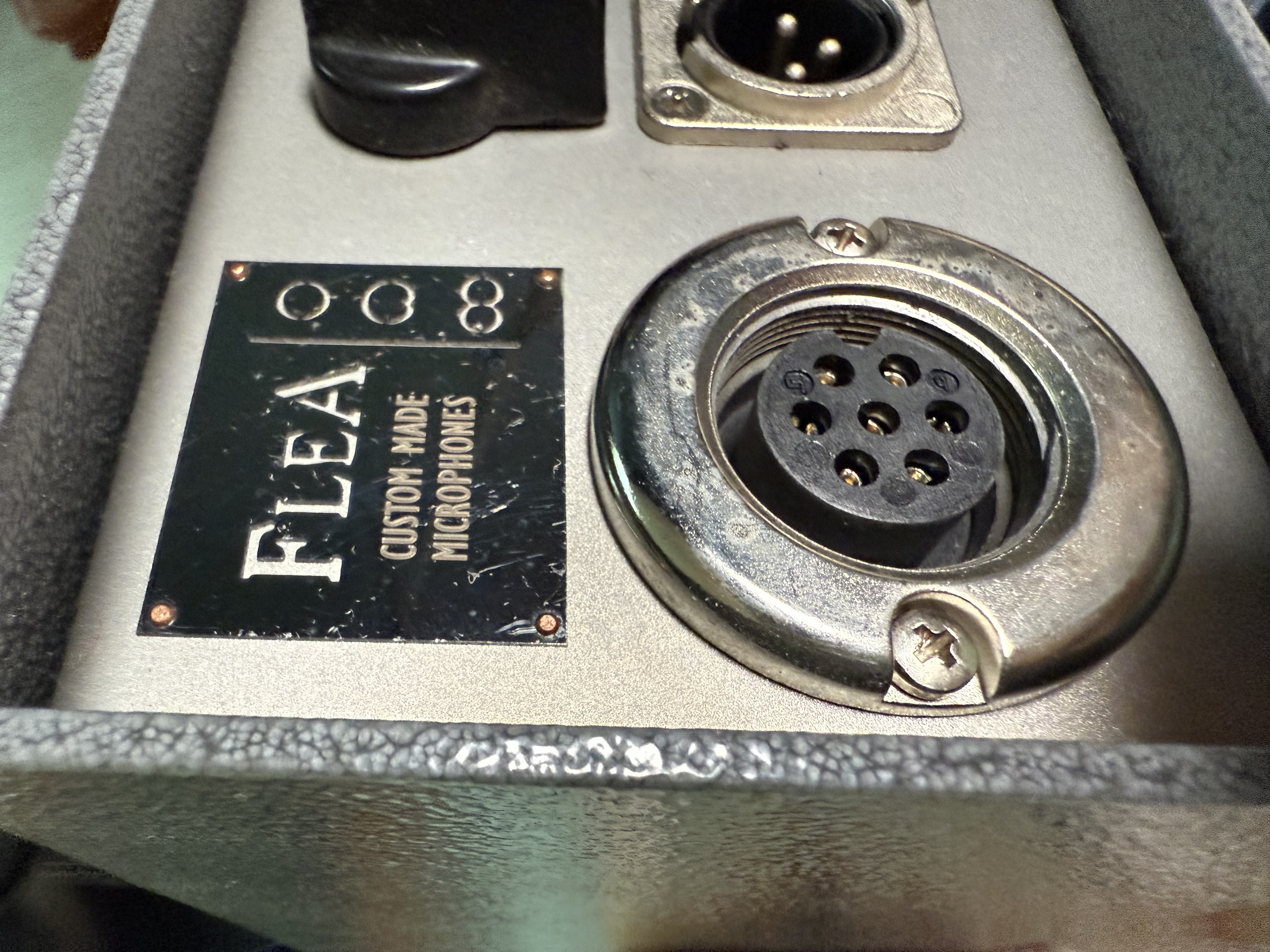 Flea Microphones 49 (22755)