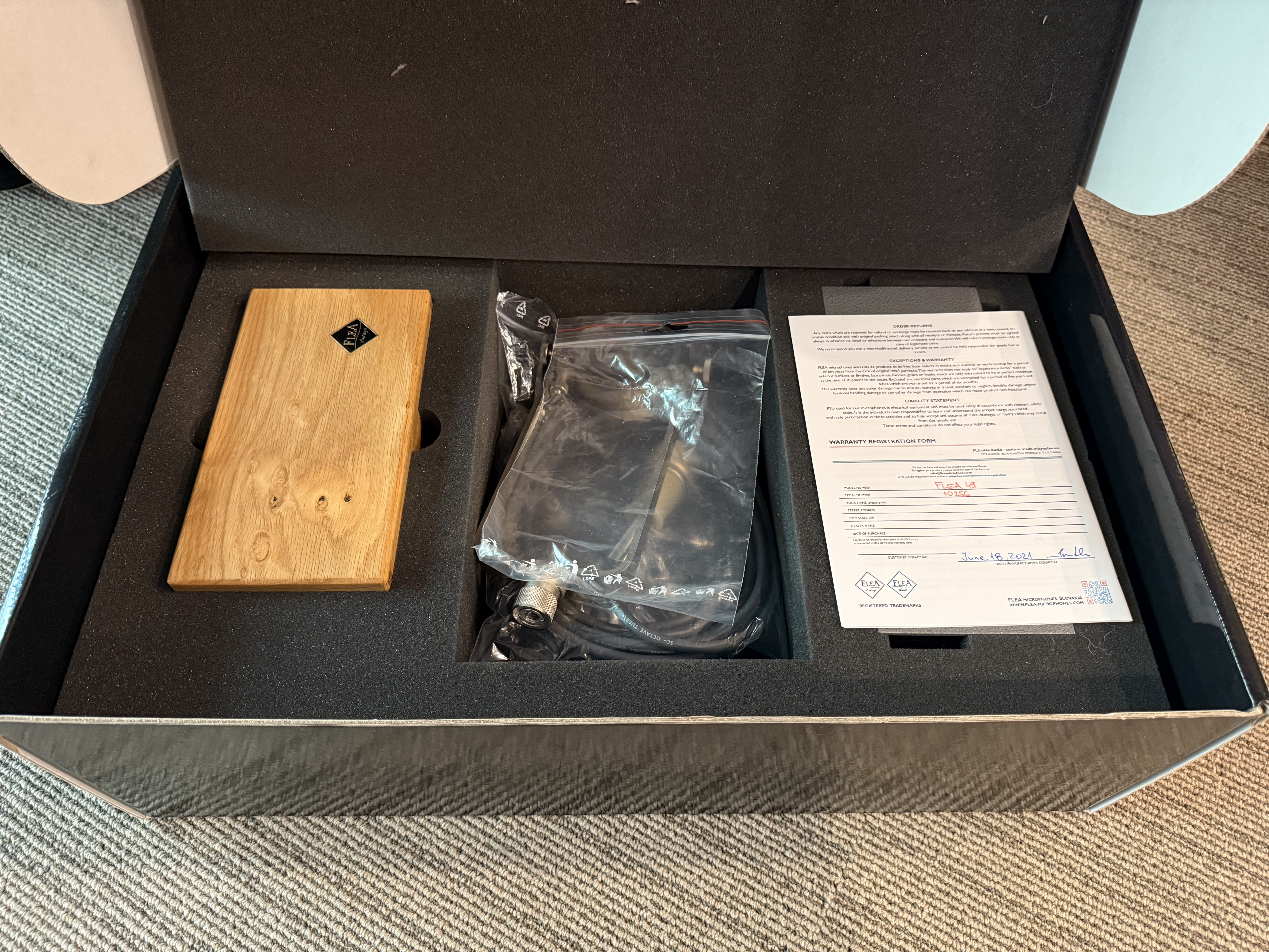 Flea Microphones 49 (53903)