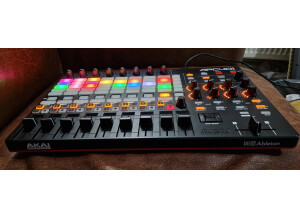 Akai Professional APC40 mkII (10654)