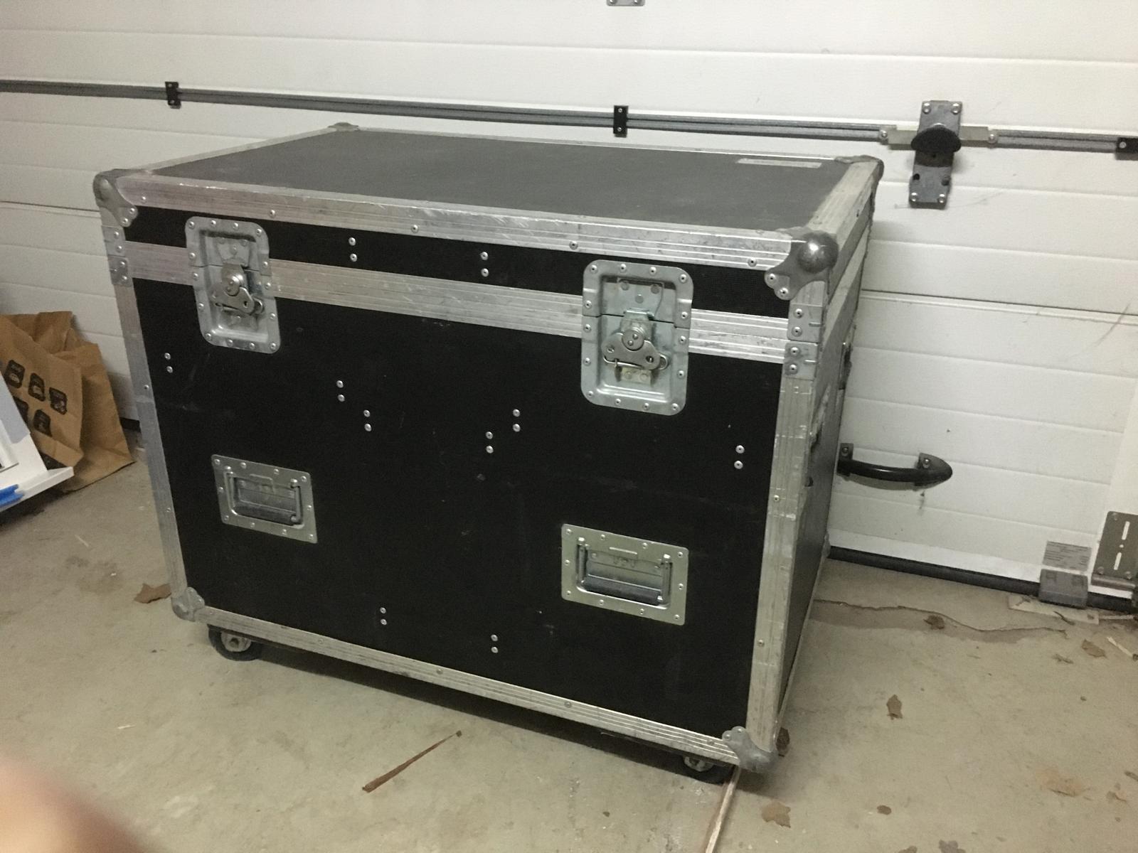 Flight case 60x96x70/84 (Martin Mac 550 ou 700)