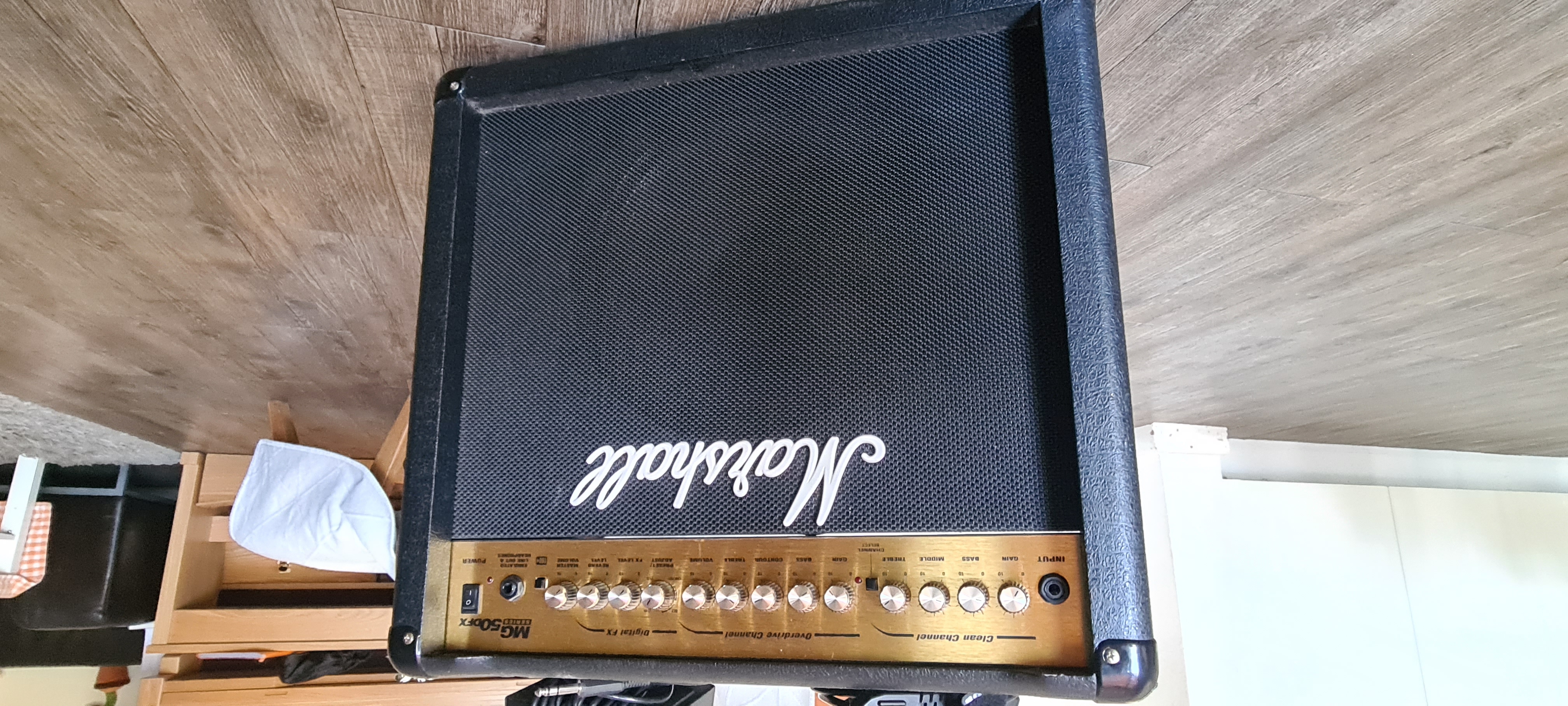 Vends Ampli Marshall MG50DFX