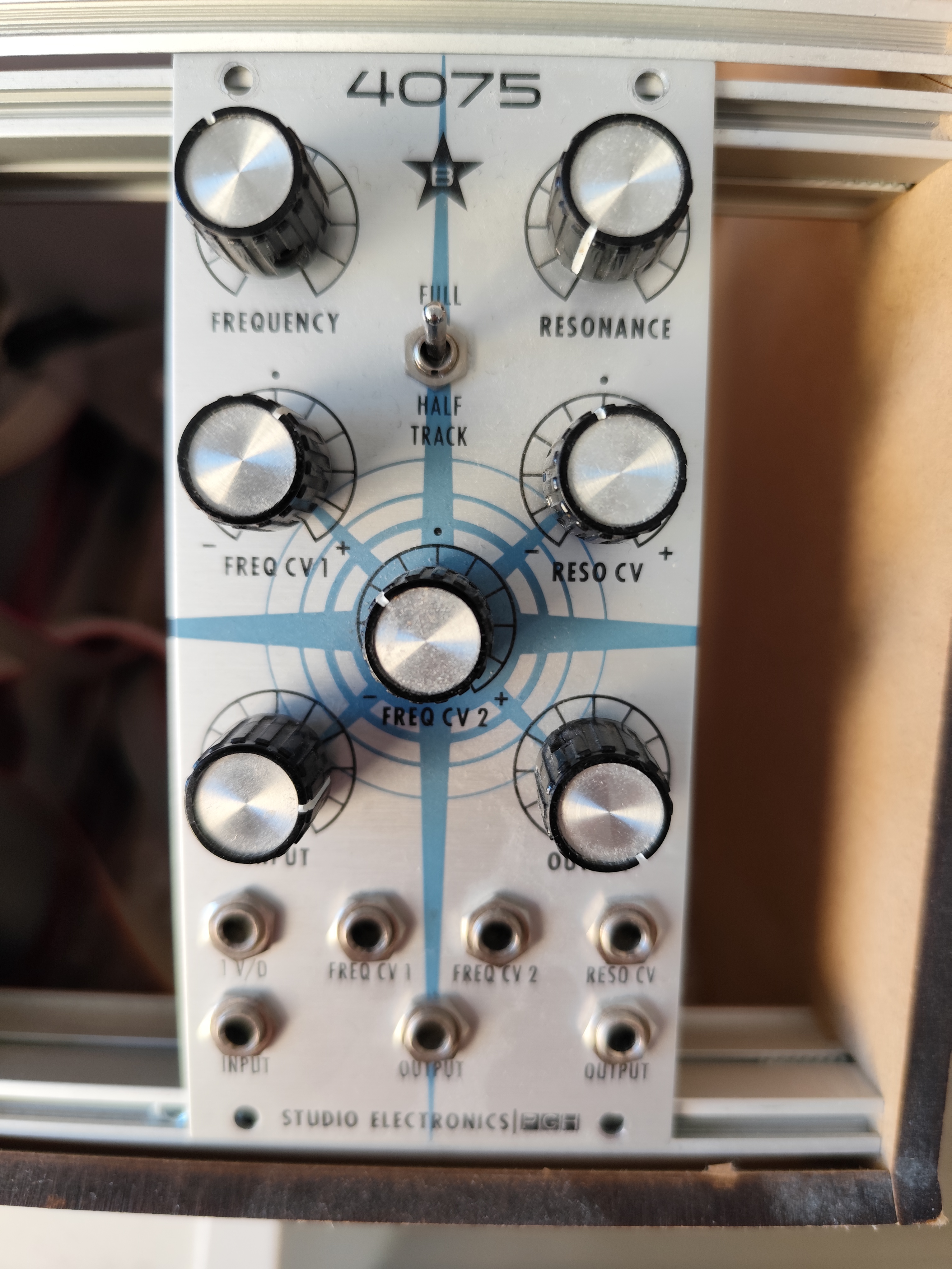 Filtre  eurorack 4075 Studio Electronics