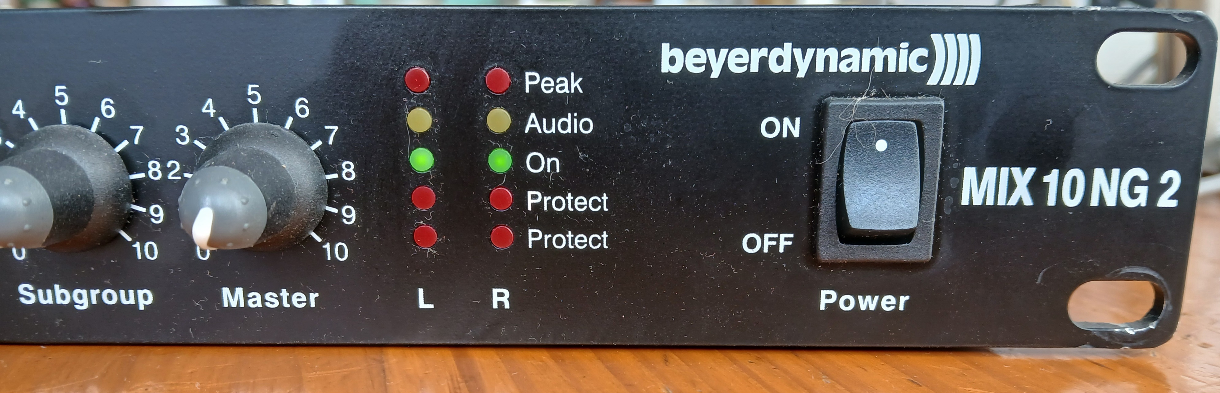 Vends Beyerdynamic  MIX 10 NG 2