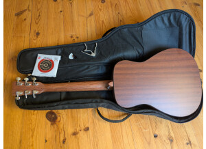 Taylor BT1-arr