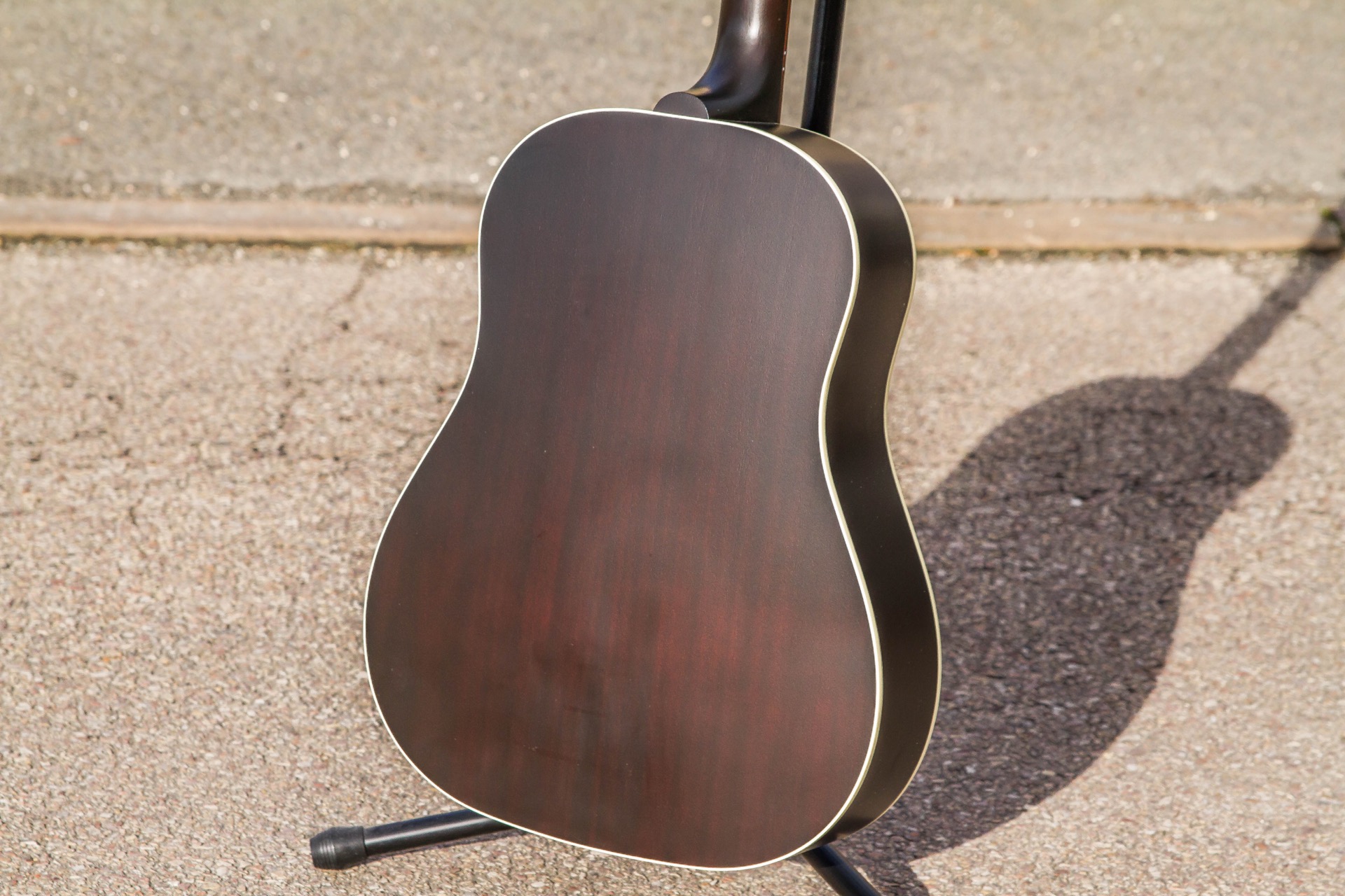 Gibson J-45 Special : Specials-38