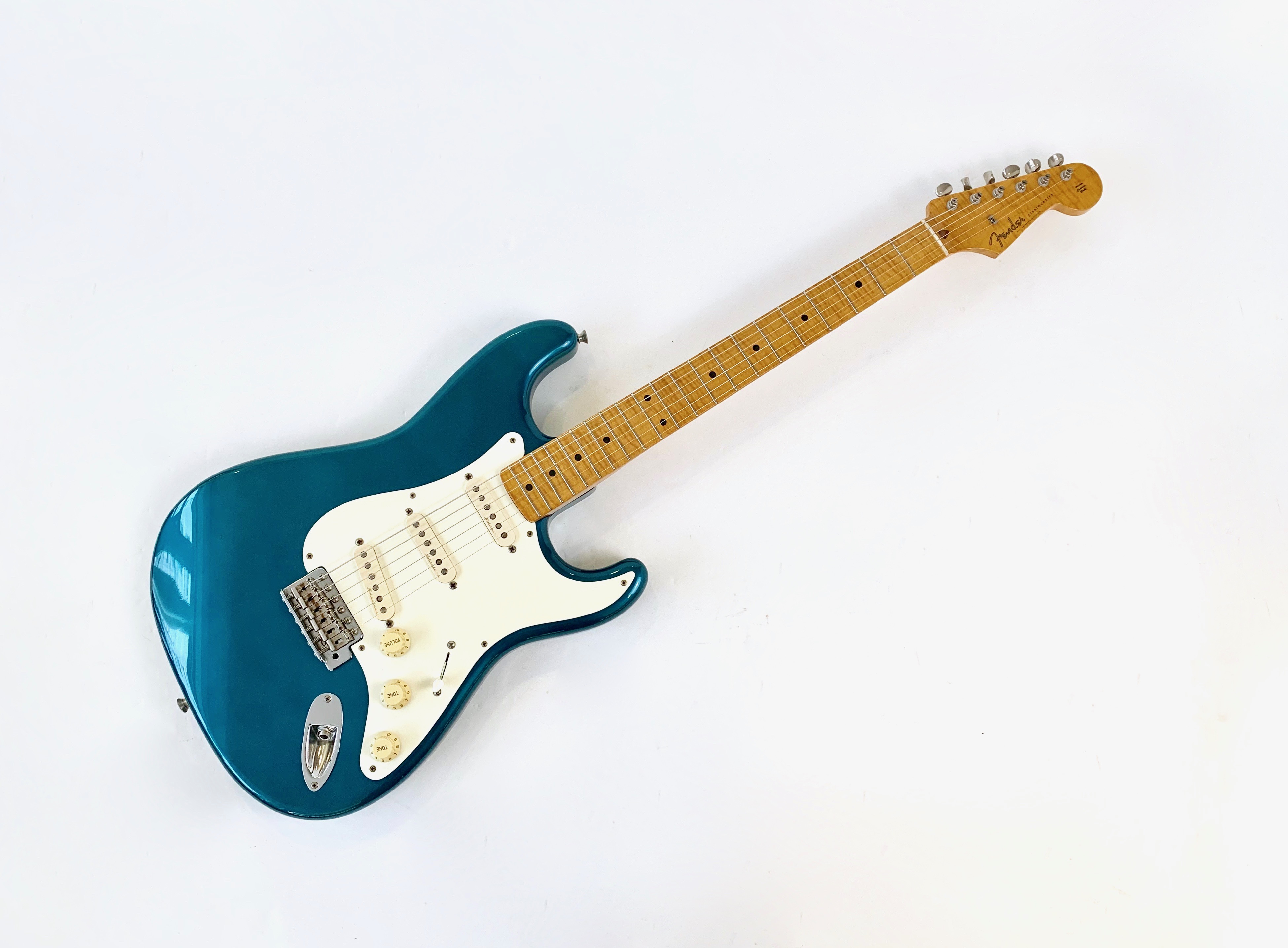 Fender Stratocaster ST-57 made in Japan 40th Anniversary 1994 Lake Placid Blue