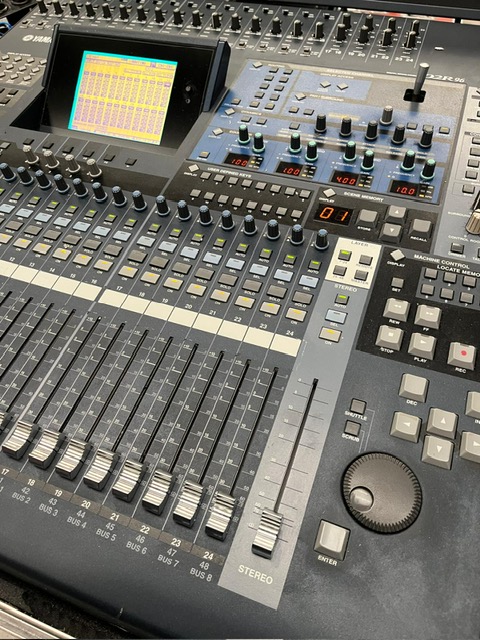 Yamaha 02R96 (52125)