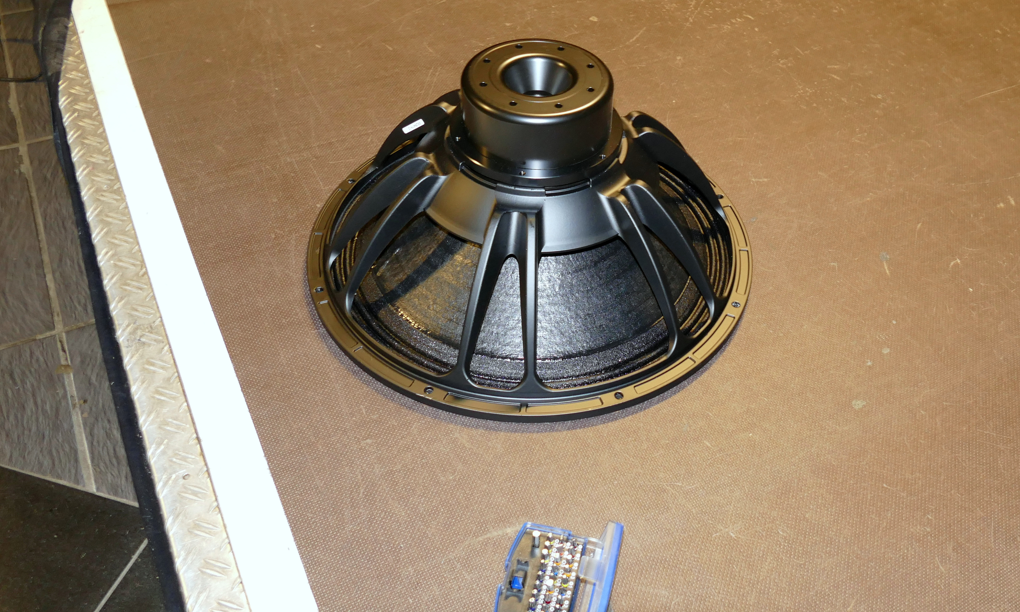 Kaufberater Subwoofer 21 Zoll Treiber