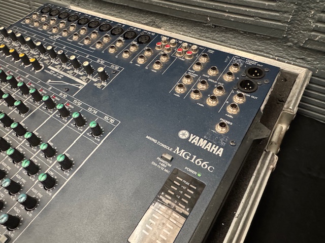 Yamaha MG166C (50781)