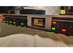 Behringer Ultragain Pro MIC2200 (11811)