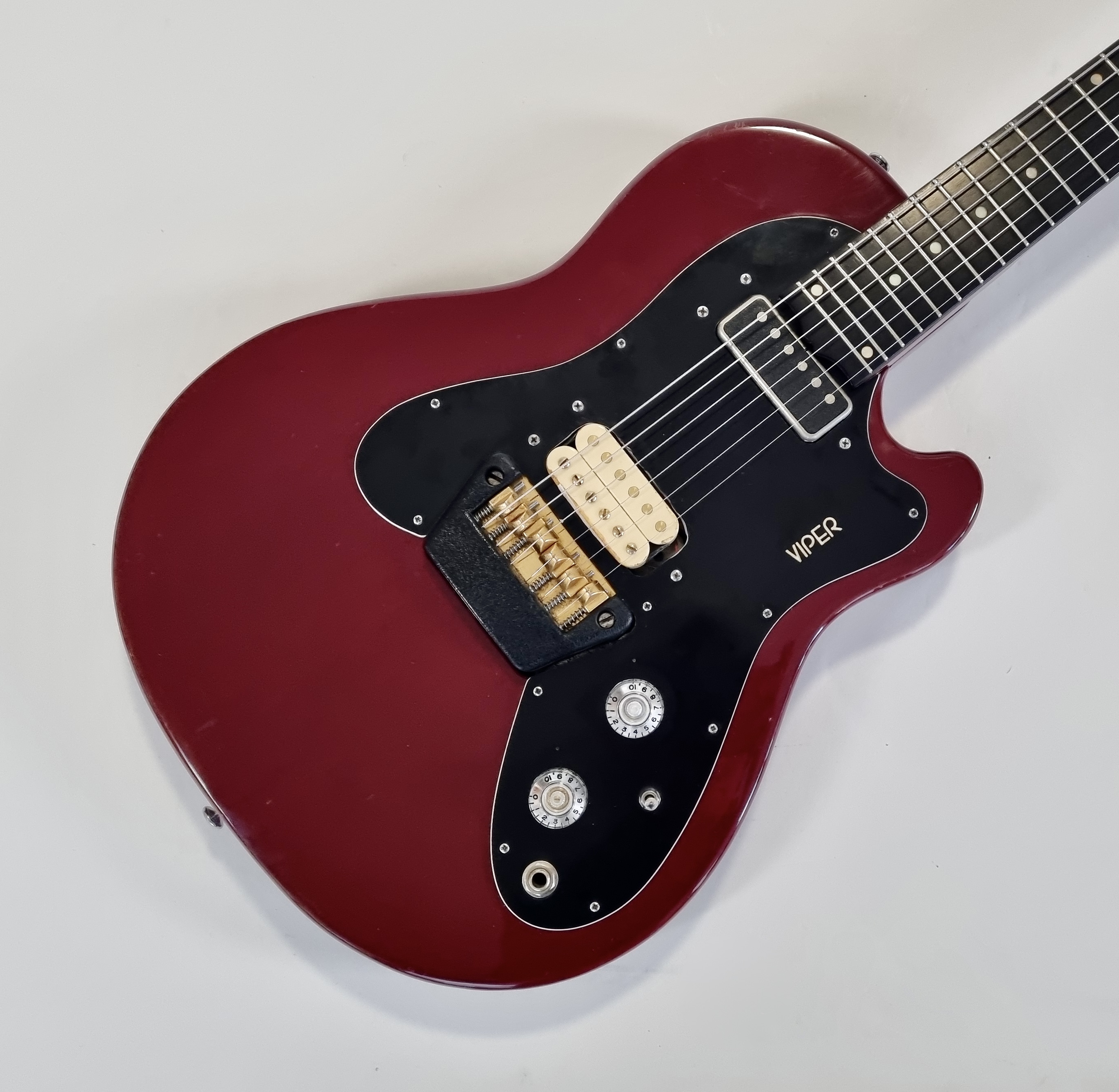 Ovation Viper (74563)