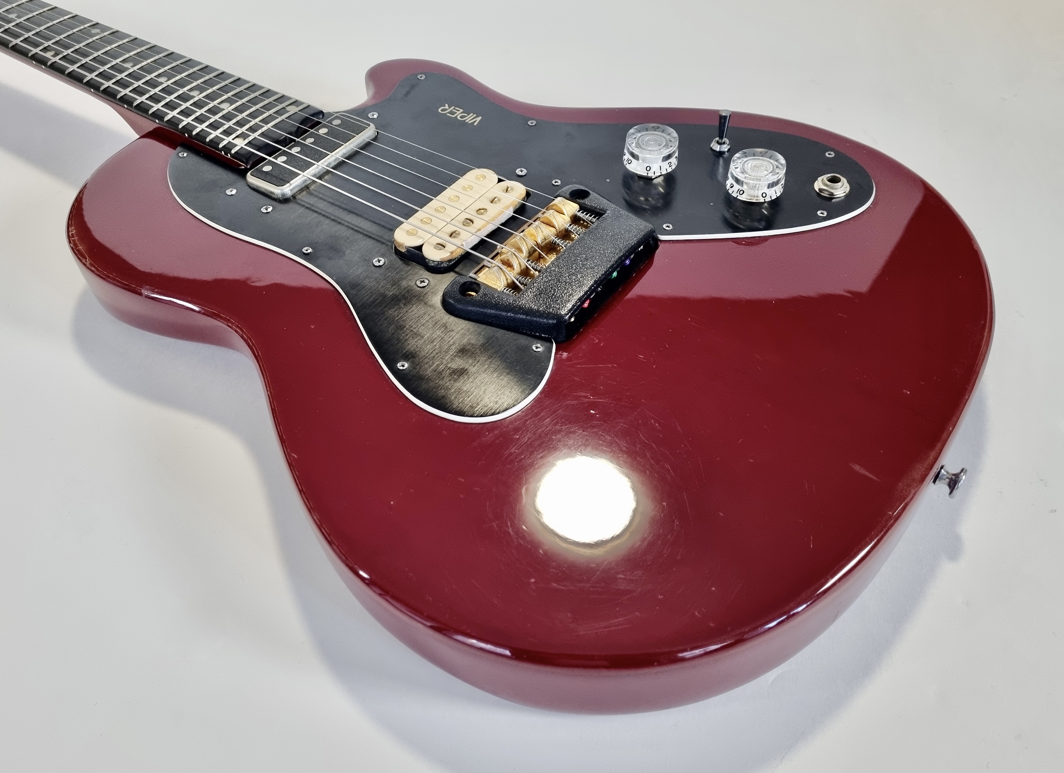 Ovation Viper (11798)