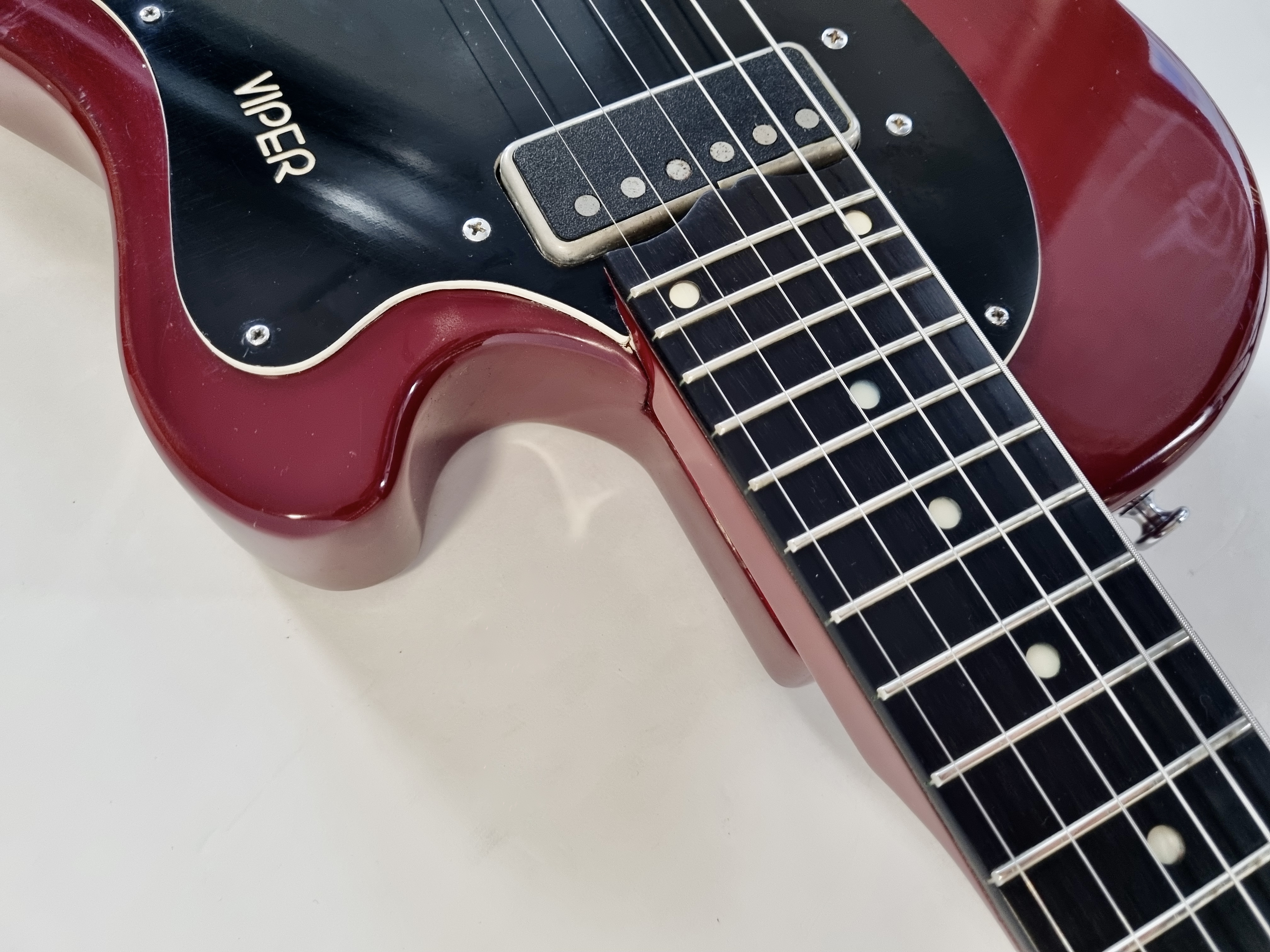 Ovation Viper (28760)