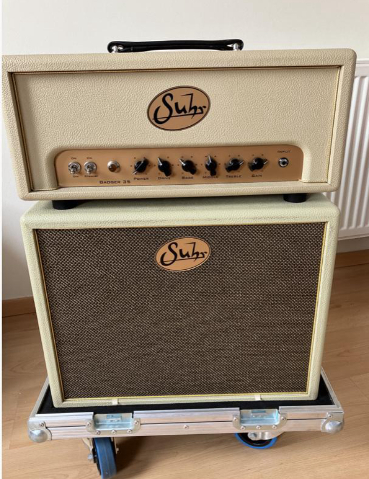 Suhr Badger 35 head (cream limited edition) + cab + flightcase