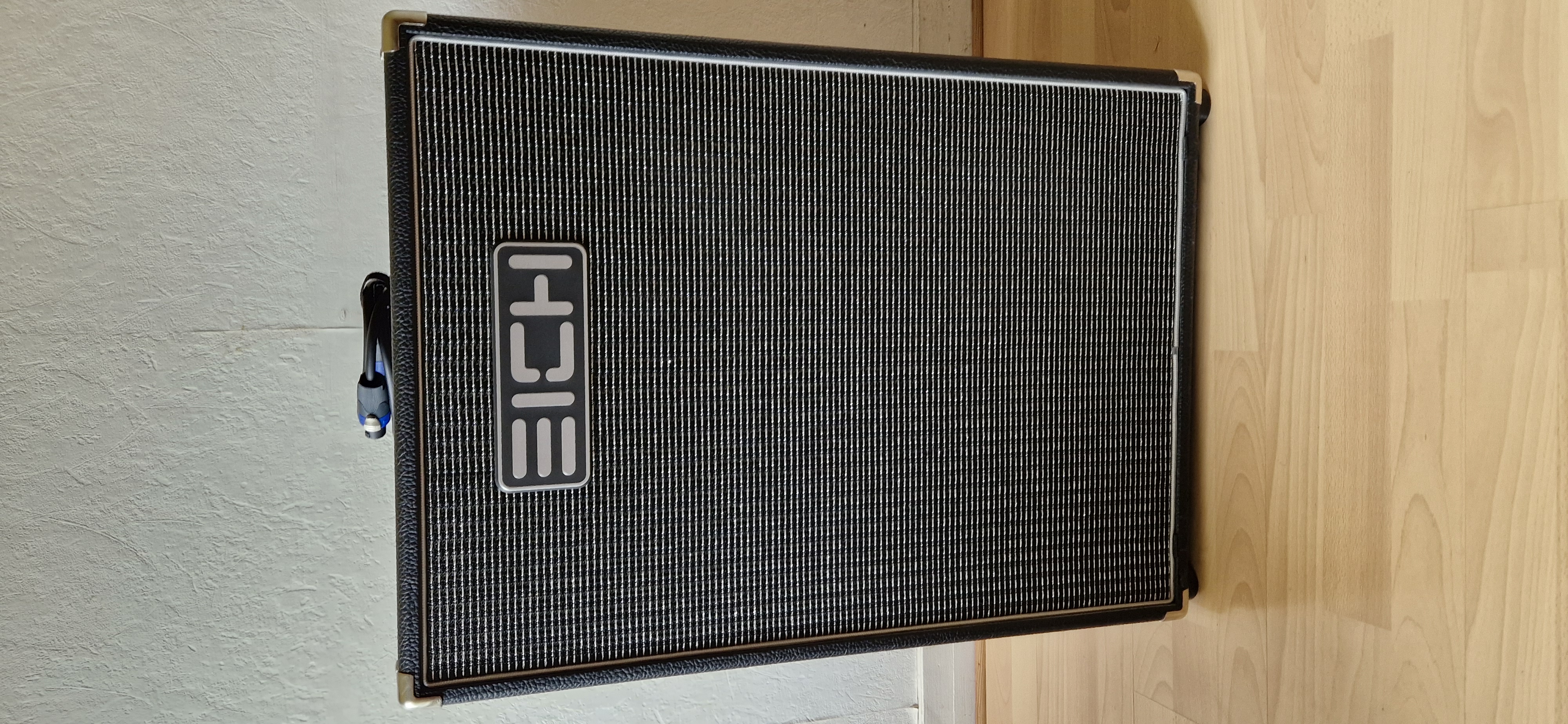 A vendre cab Eich 212M-8 