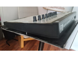 Native Instruments Maschine MKII (16051)