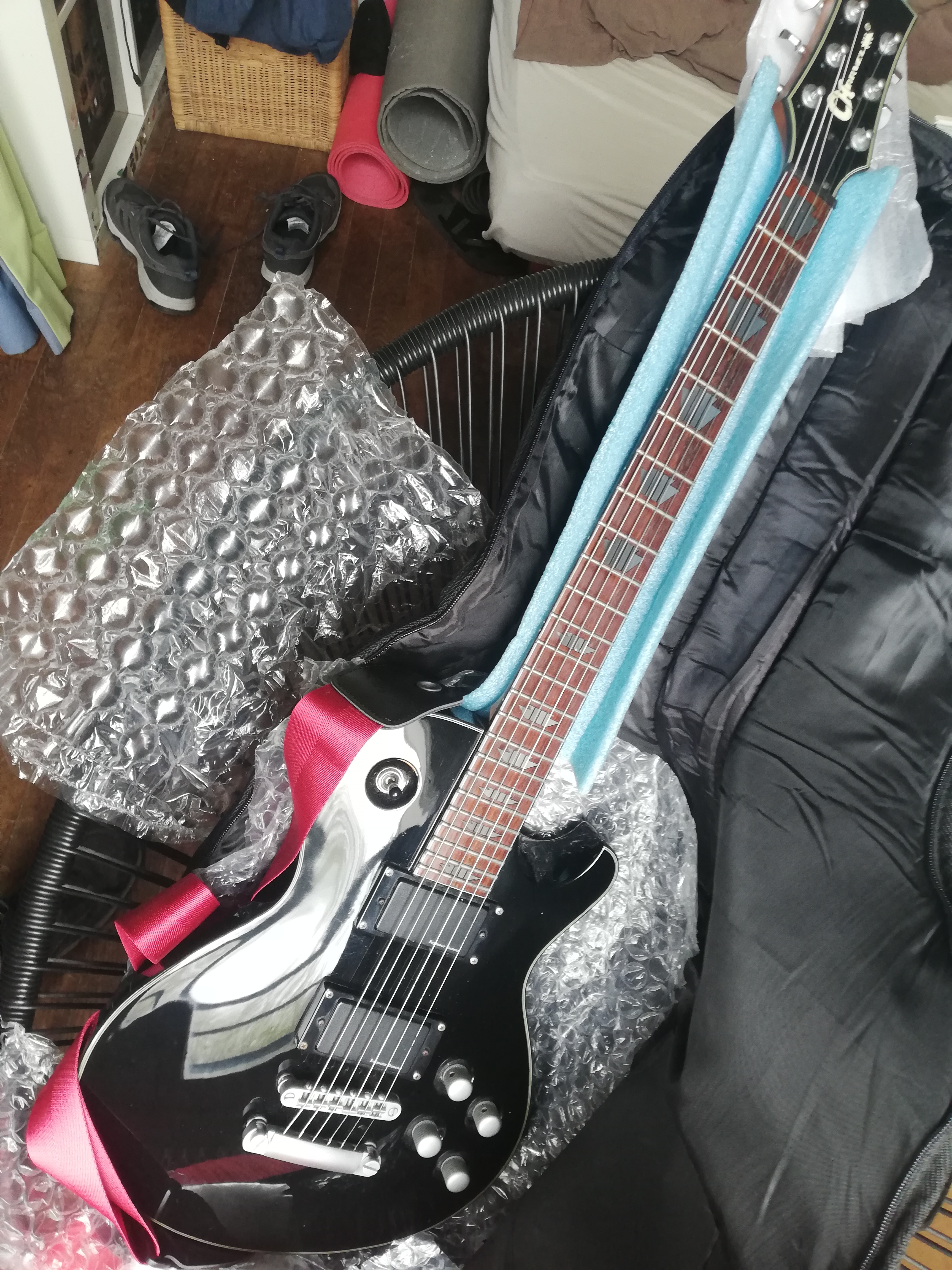 Charvel Desolation DS1-ST version 2013 D tuning