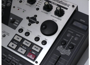 Roland MC-307 (33409)